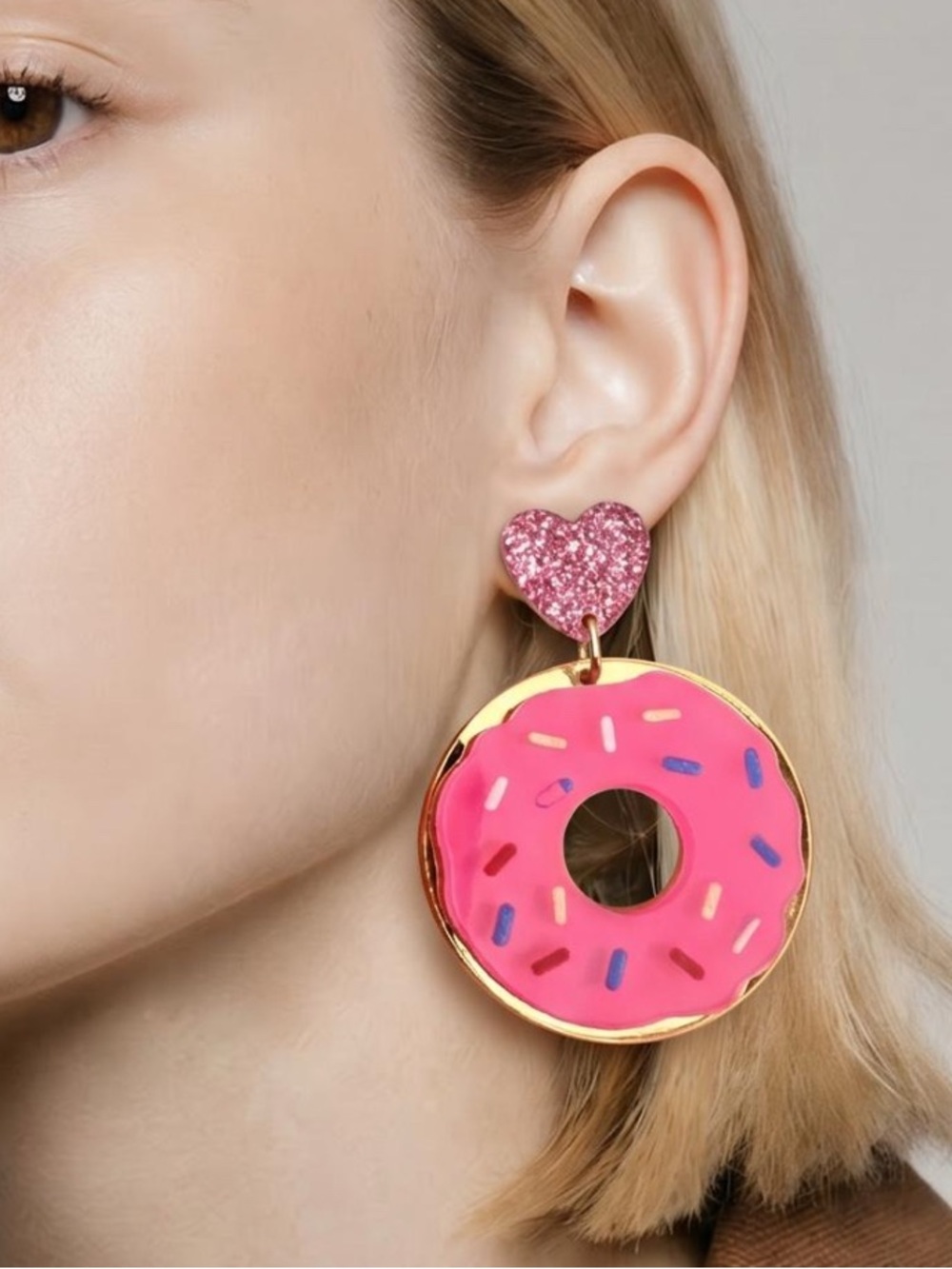 NWT: Retro Pink Sprinkled Donut Earrings